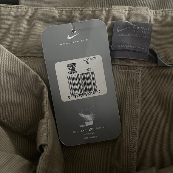 Nike ACG Cargo Convertible Pants / Shorts size medium - Picture 10 of 14